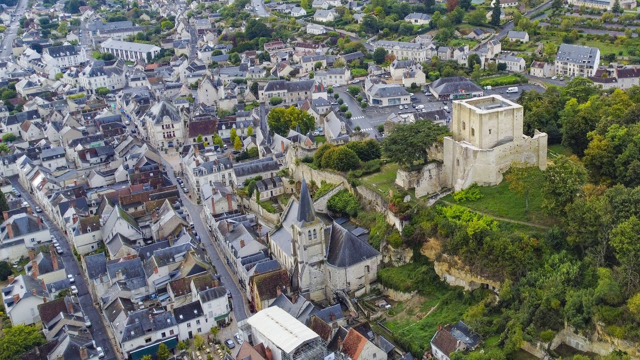 Au-delà des grands châteaux de la Loire : Montrichard et Loches