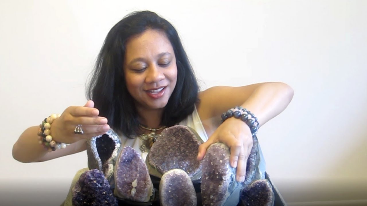How to Use Amethyst Geodes for your Home and Office - Satin Crystals