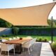 découvrez comment choisir un voile d’ombrage rectangulaire adapté pour protéger efficacement votre extérieur grâce à notre guide pratique complet.