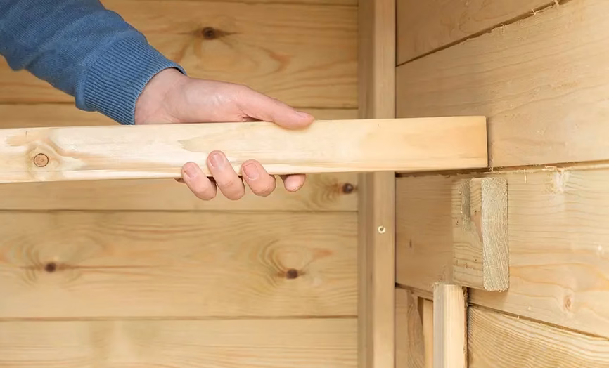 Porte à galandage bois : installer facilement