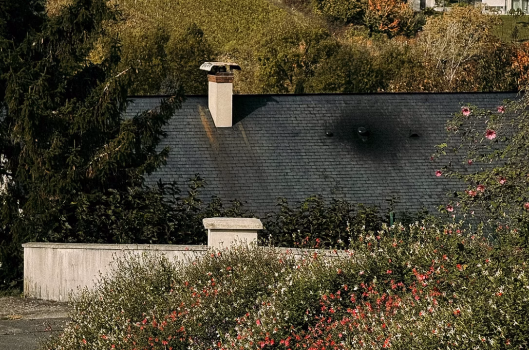 Prix d&rsquo;une couverture de toiture : facteurs et devis